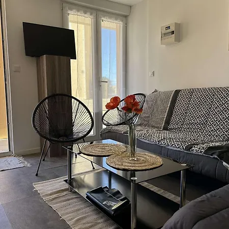 Appartement T2 Avec Piscine Et Tennis, Proche Plage, Parking Prive - 6 Couchages, Saint Pierre La - Fr-1-229d-134 *